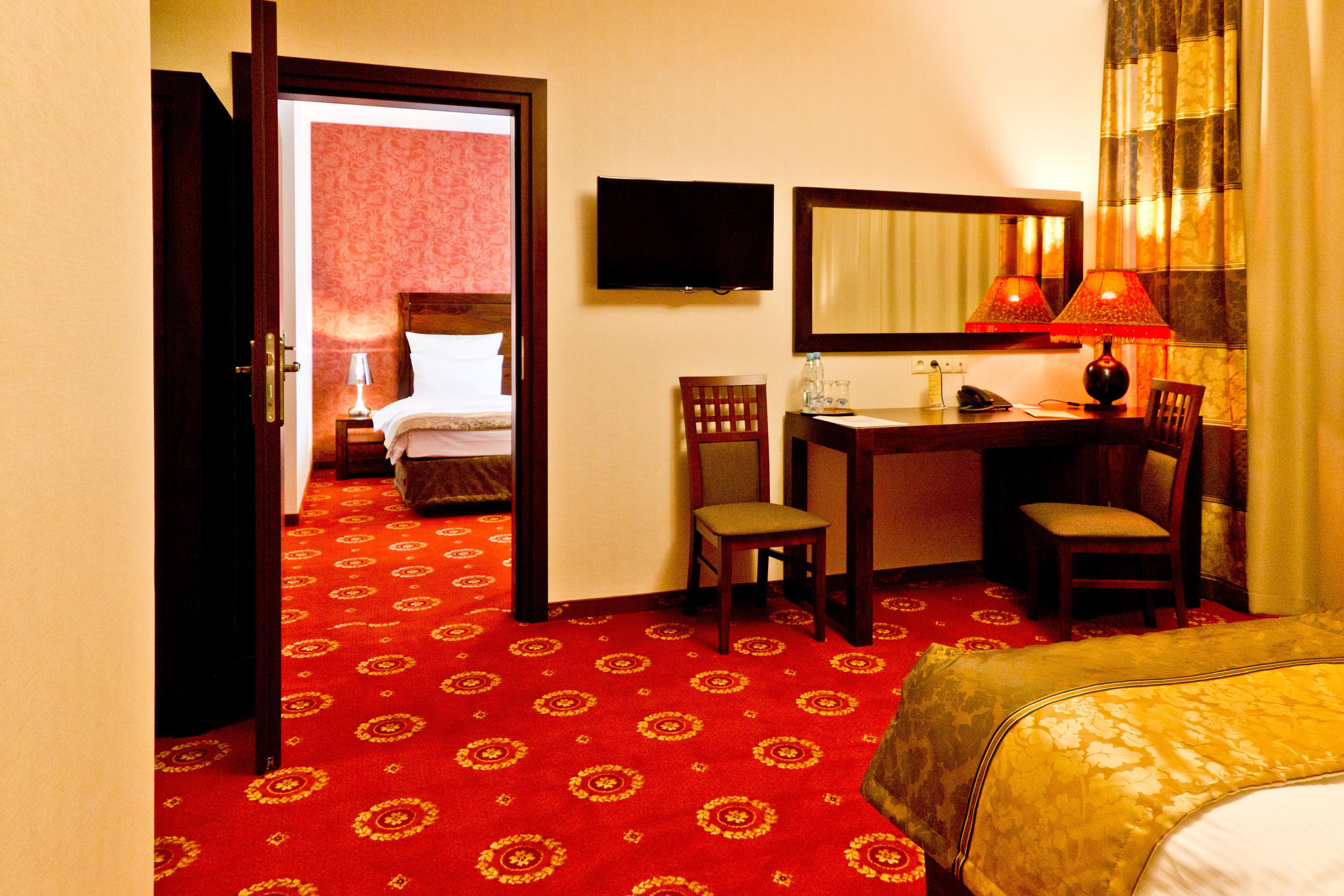 Hotel Columbus — Photos 1